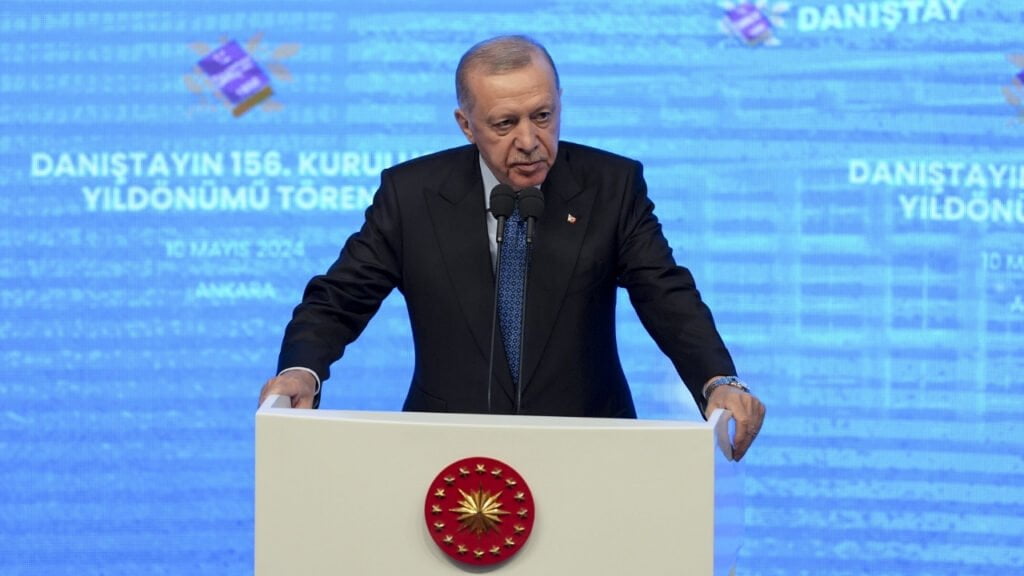 Cumhurbaşkanı Erdoğan'dan Yeni Anayasa ve Yumuşama Mesajı